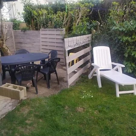 Schumann Jardin Vannes Exterior foto